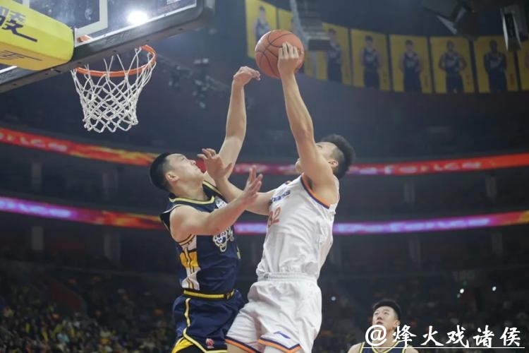 从输10分到赢40分,上海男篮是如何实现迅速反弹的? 从输10分到赢40分,上海男篮是如何实现迅速反弹的?