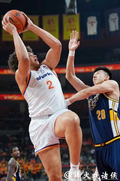 从输10分到赢40分,上海男篮是如何实现迅速反弹的? 从输10分到赢40分,上海男篮是如何实现迅速反弹的?